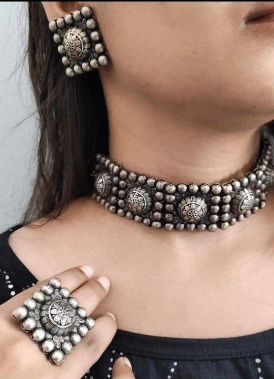 0557NK (Necklace With Earrings and Ring)