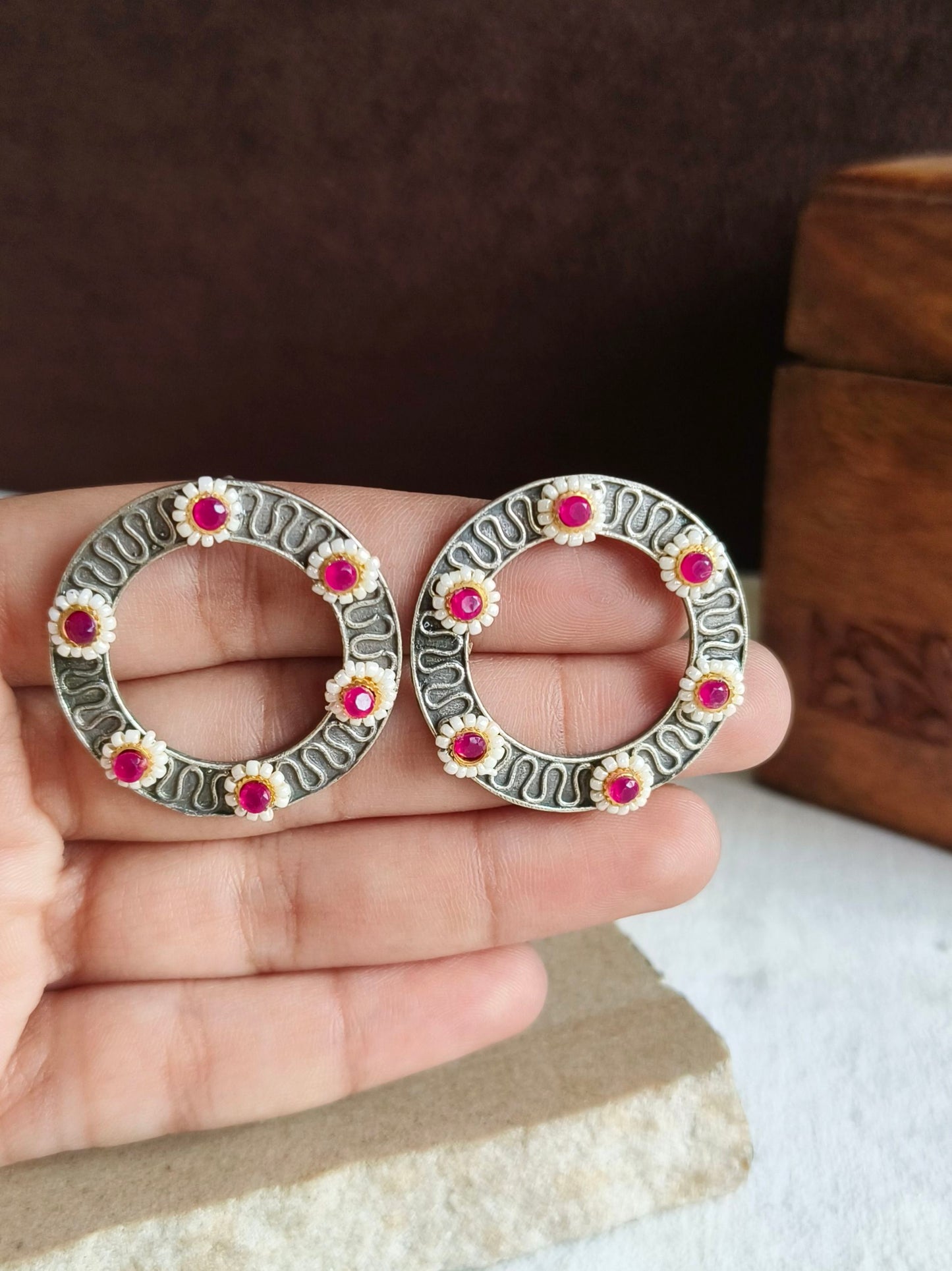 1284MXSTRED | Minor Irregularities | No Returns | Check Description for Details