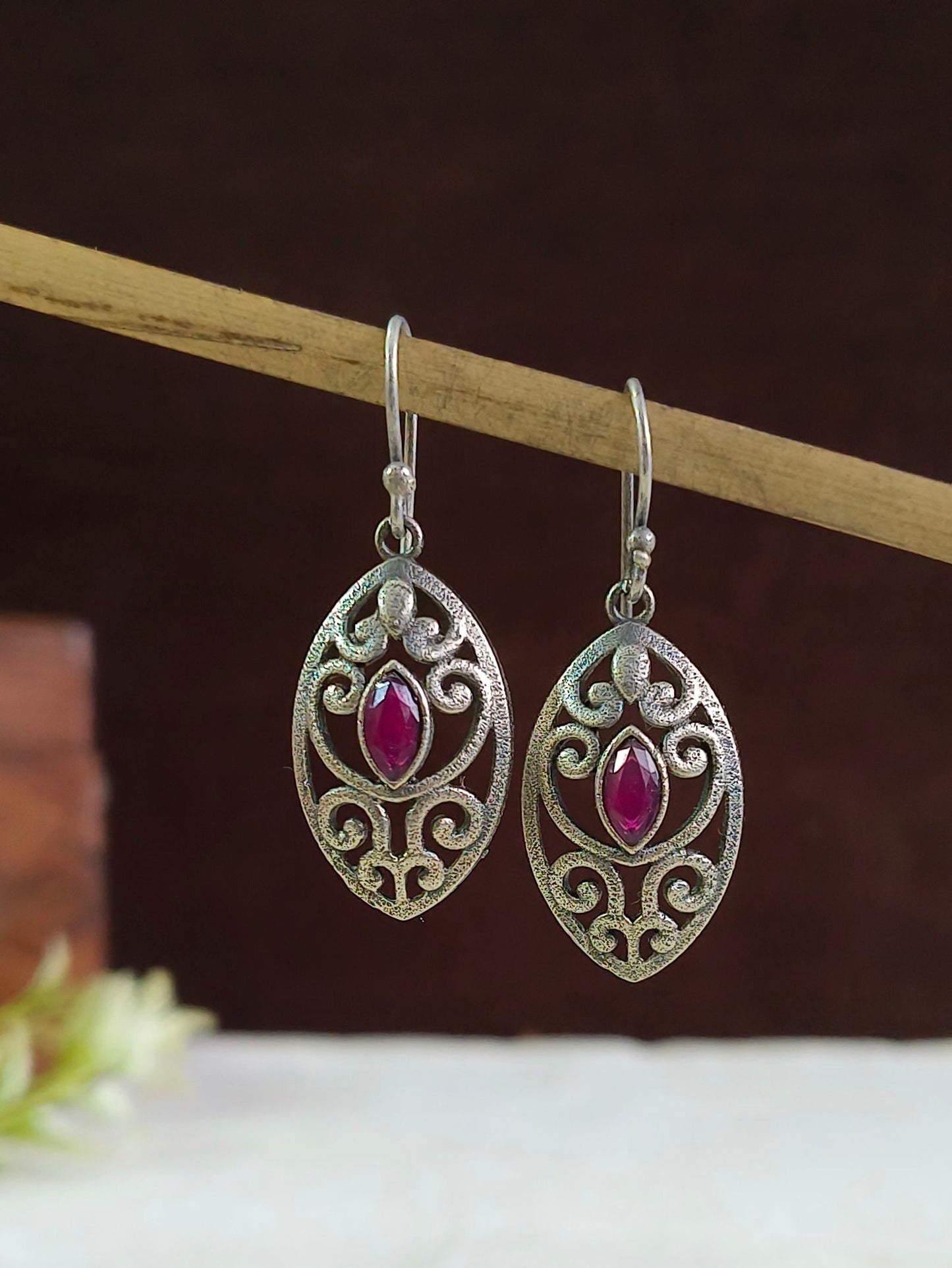 6053MXHKRED | Minor Irregularities | No Returns | Check Description for Details