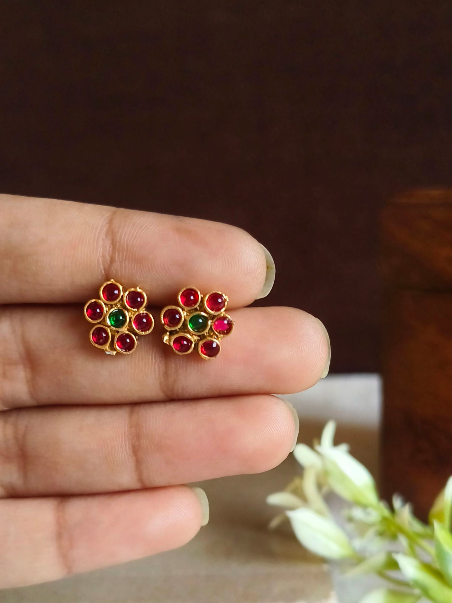 7067MXSTREDGRN | Minor Irregularities | No Returns | Check Description for Details