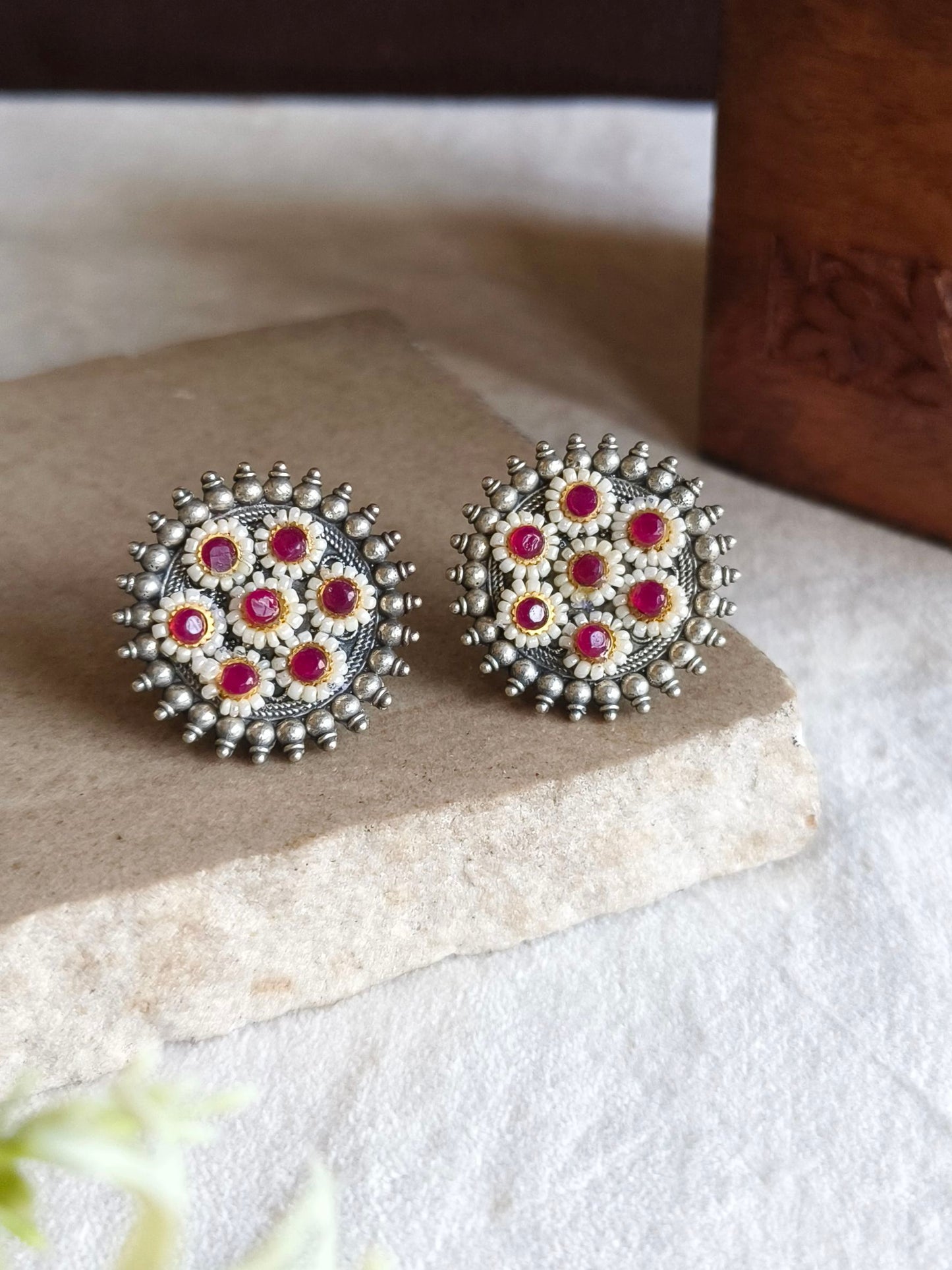 7068MXST | Minor Irregularities | No Returns | Check Description for Details