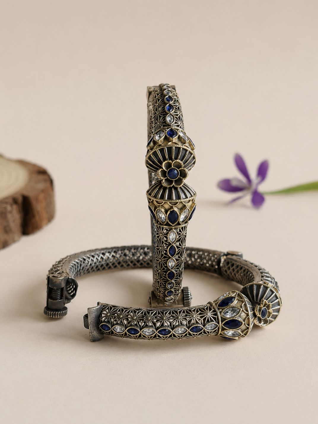 Dual Tone Bangle 10761DTBLWHTBLU (openable bangle Price for 1 Pair)