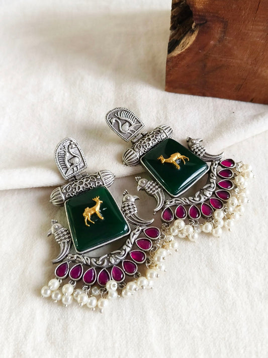 Dual Tone Earring 10779DTDLREDGRN