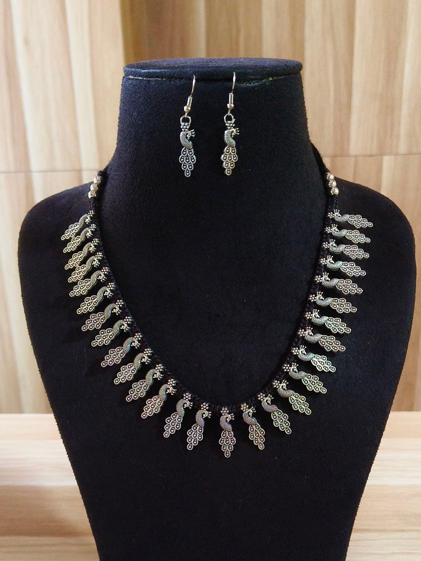 Thread Necklace Set 10794GSNK