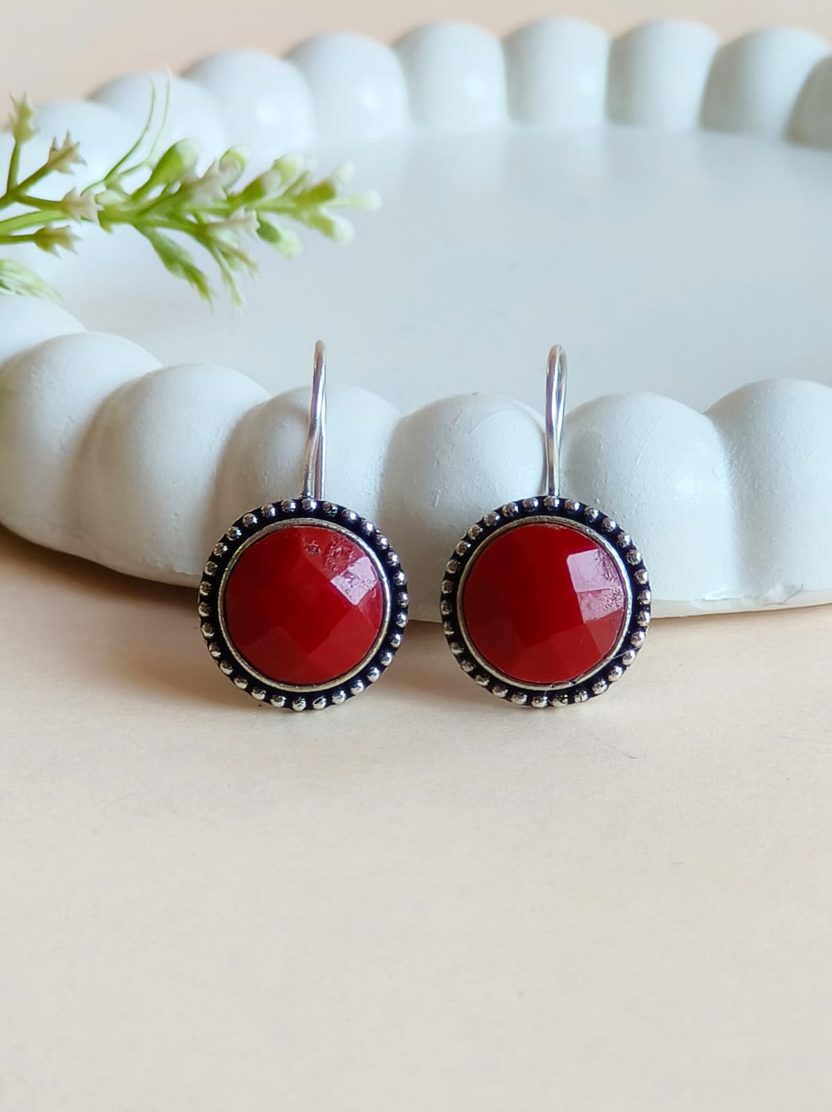 1049OXHKRED ROUND