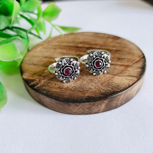 0995TRRED toe rings Pair