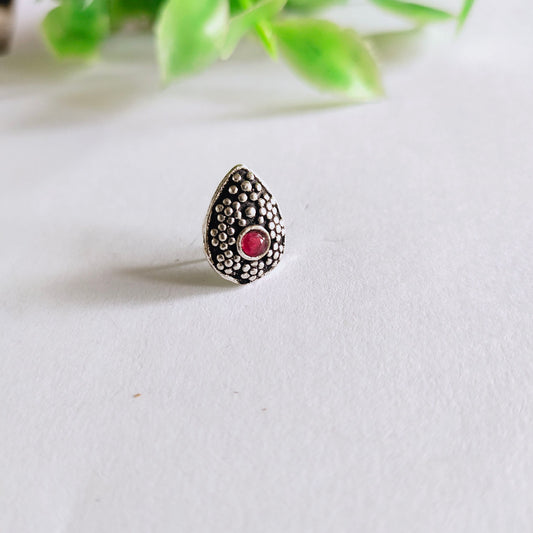 0943NPRED Piercing Nose Pin