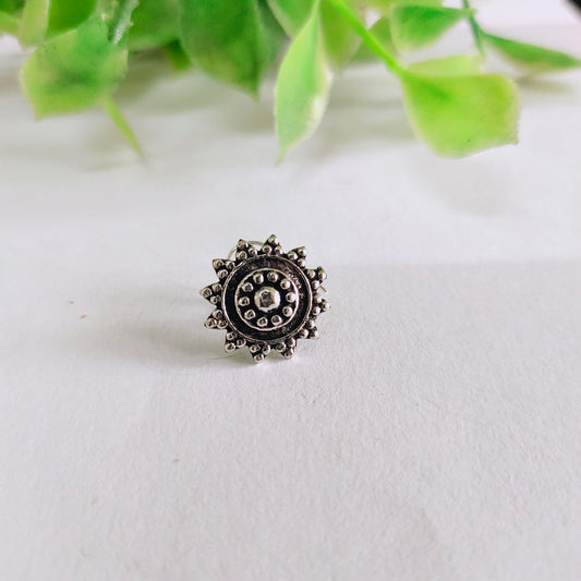 0930NP  Piercing Nose Pin