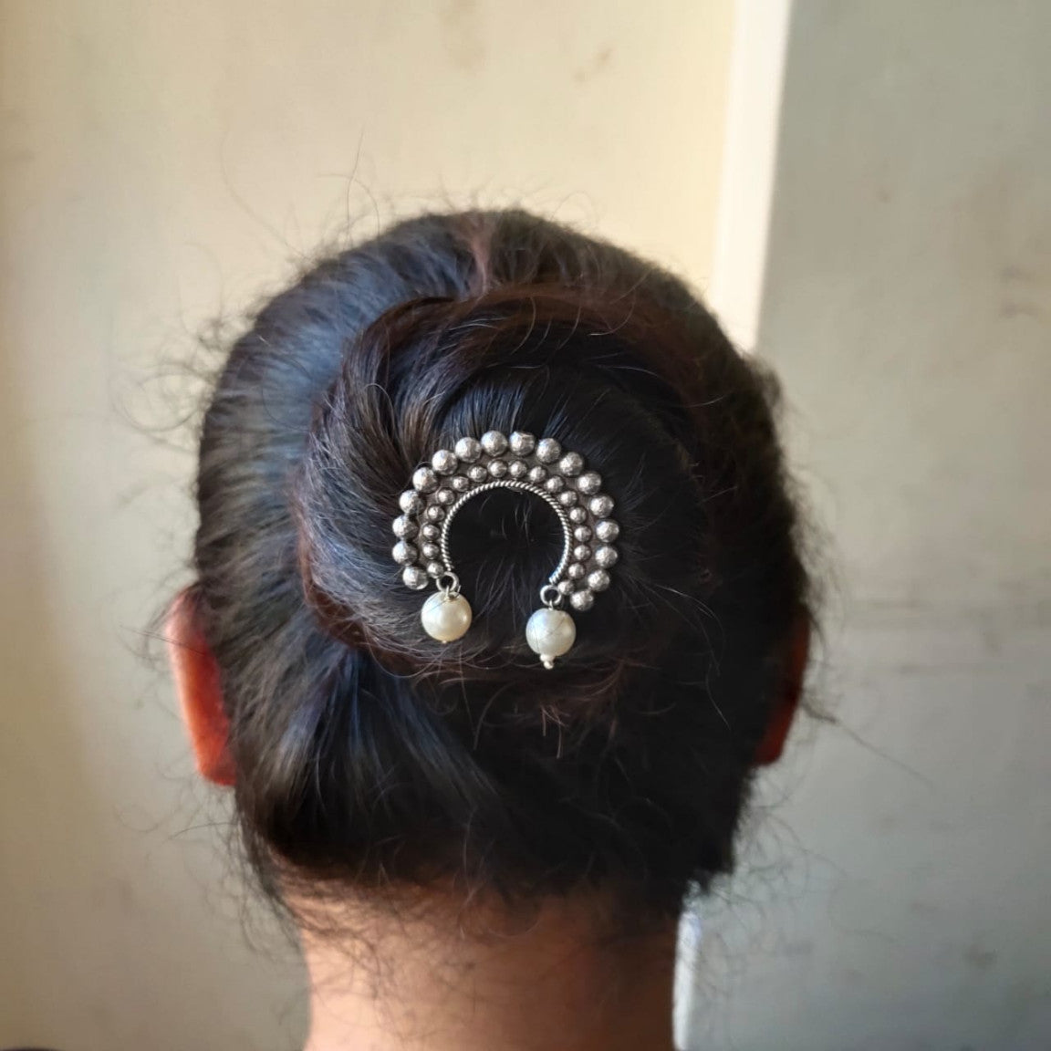 0861HP Silver look alike juda pin