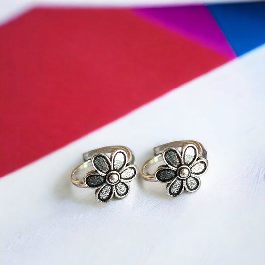 1017TR toe rings Pair