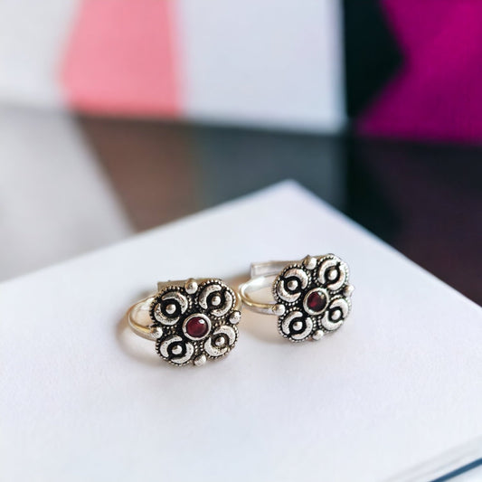 1022TRRED toe rings Pair