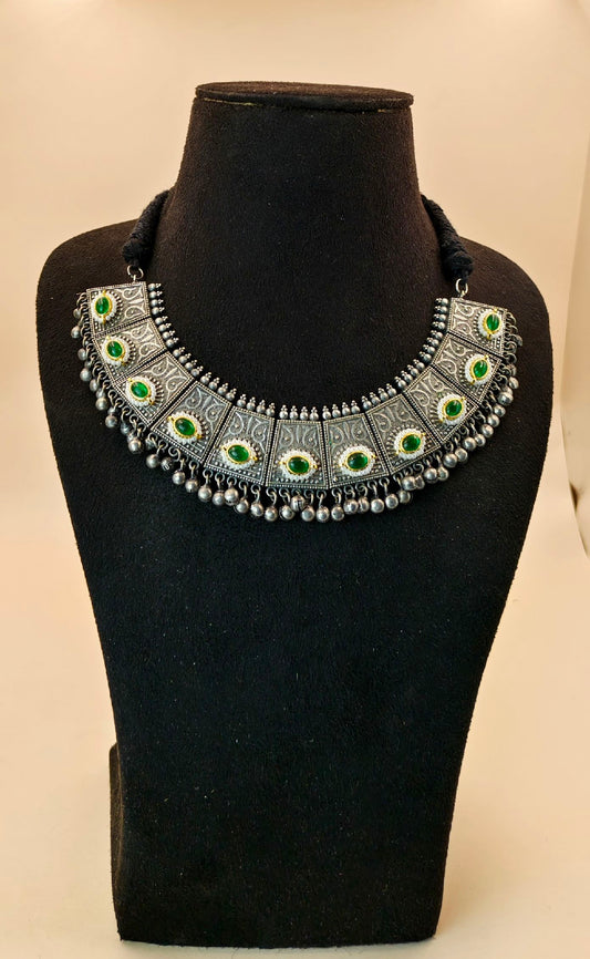 LC845DTNKGRN only Necklace