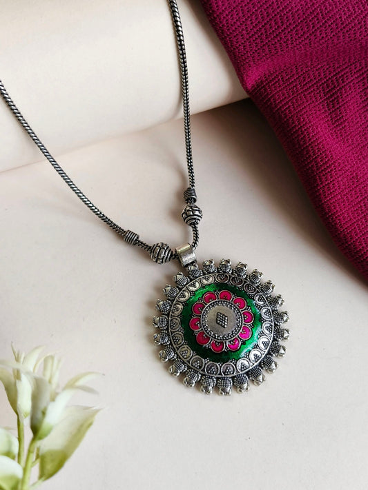 0026MXPDMGTGRN German Silver Chain Pendant