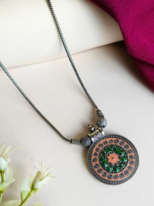 0038MXPDPCHGRN German Silver Chain Pendant