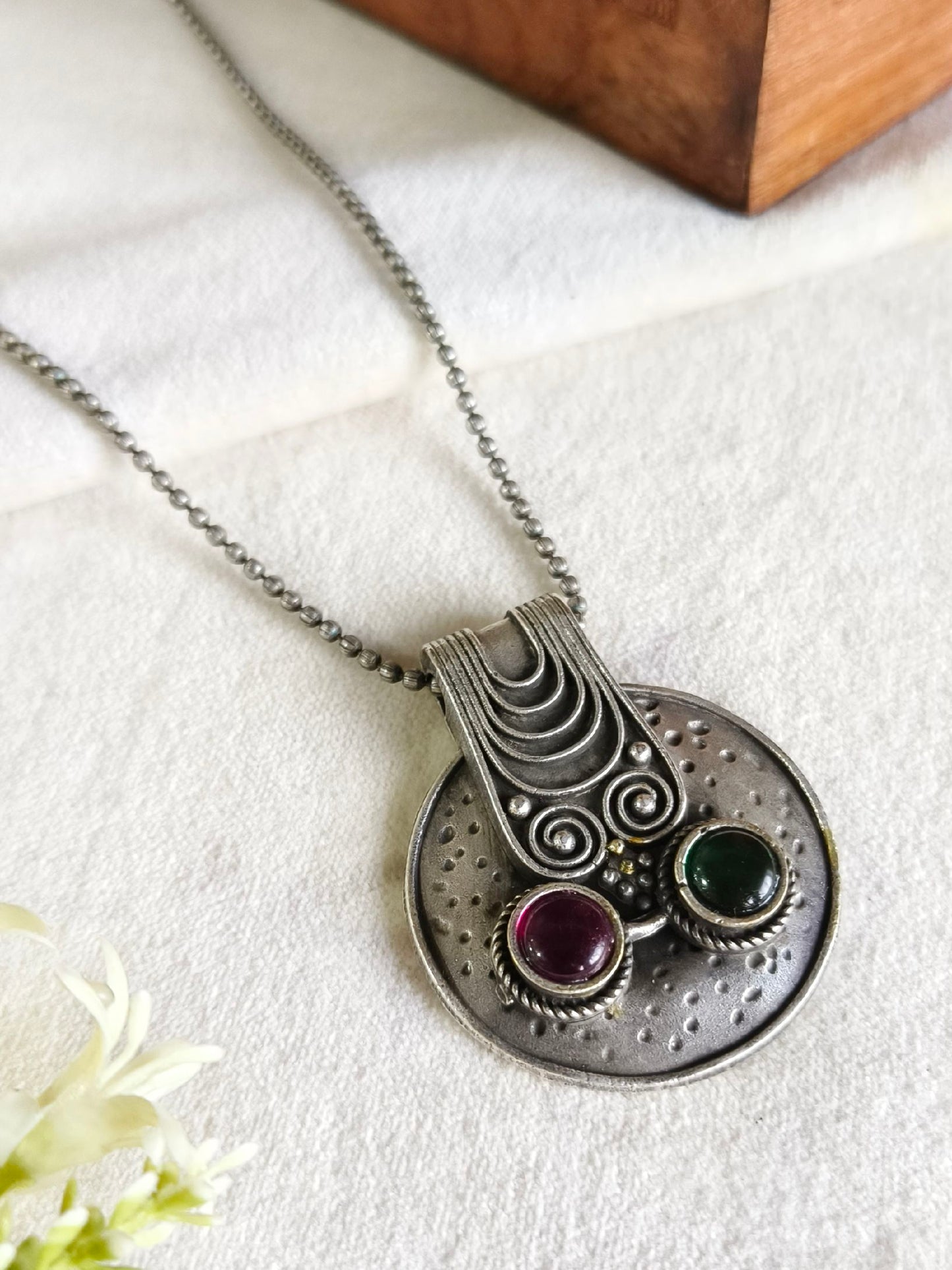 LC1401NKREDGRN (Chain)