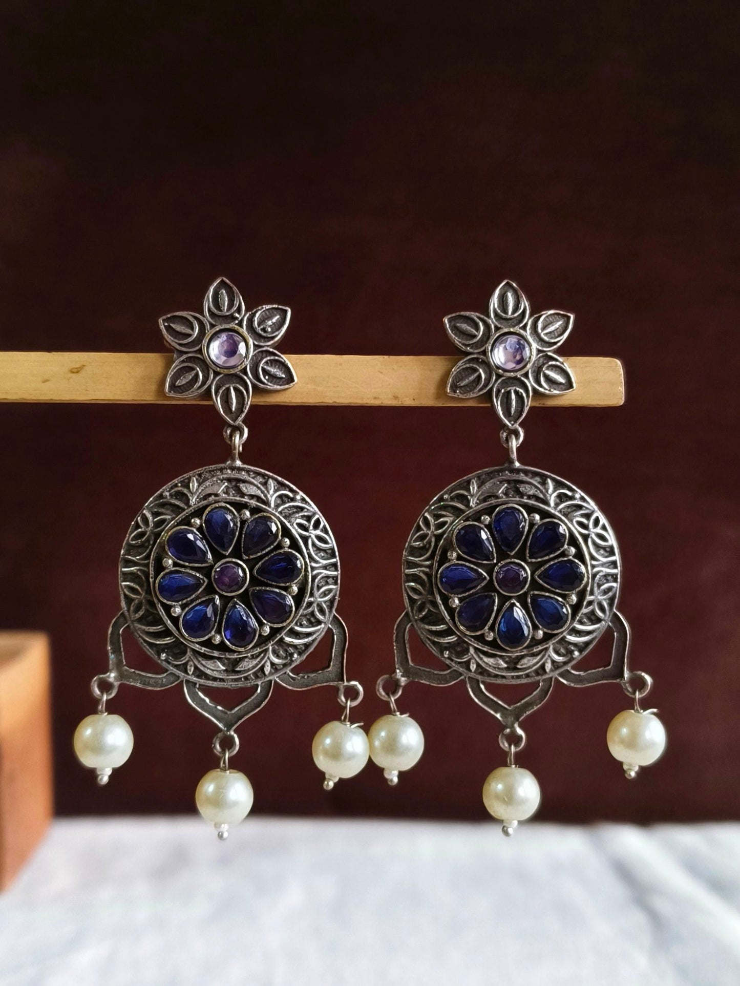 1255MXDLBLUWHT | Minor Irregularities | No Returns | Check Description for Details