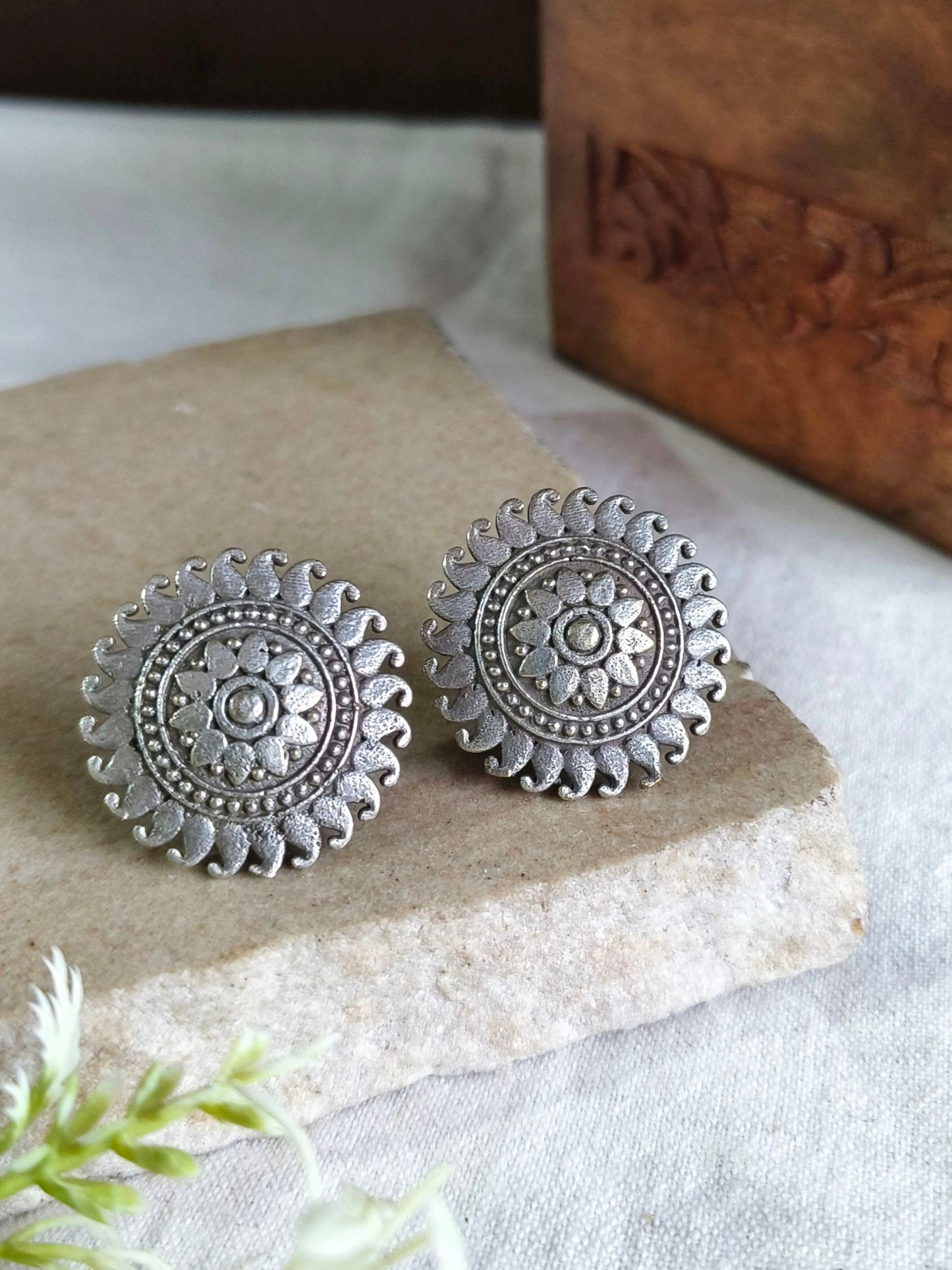 1263MXST | Minor Irregularities | No Returns | Check Description for Details