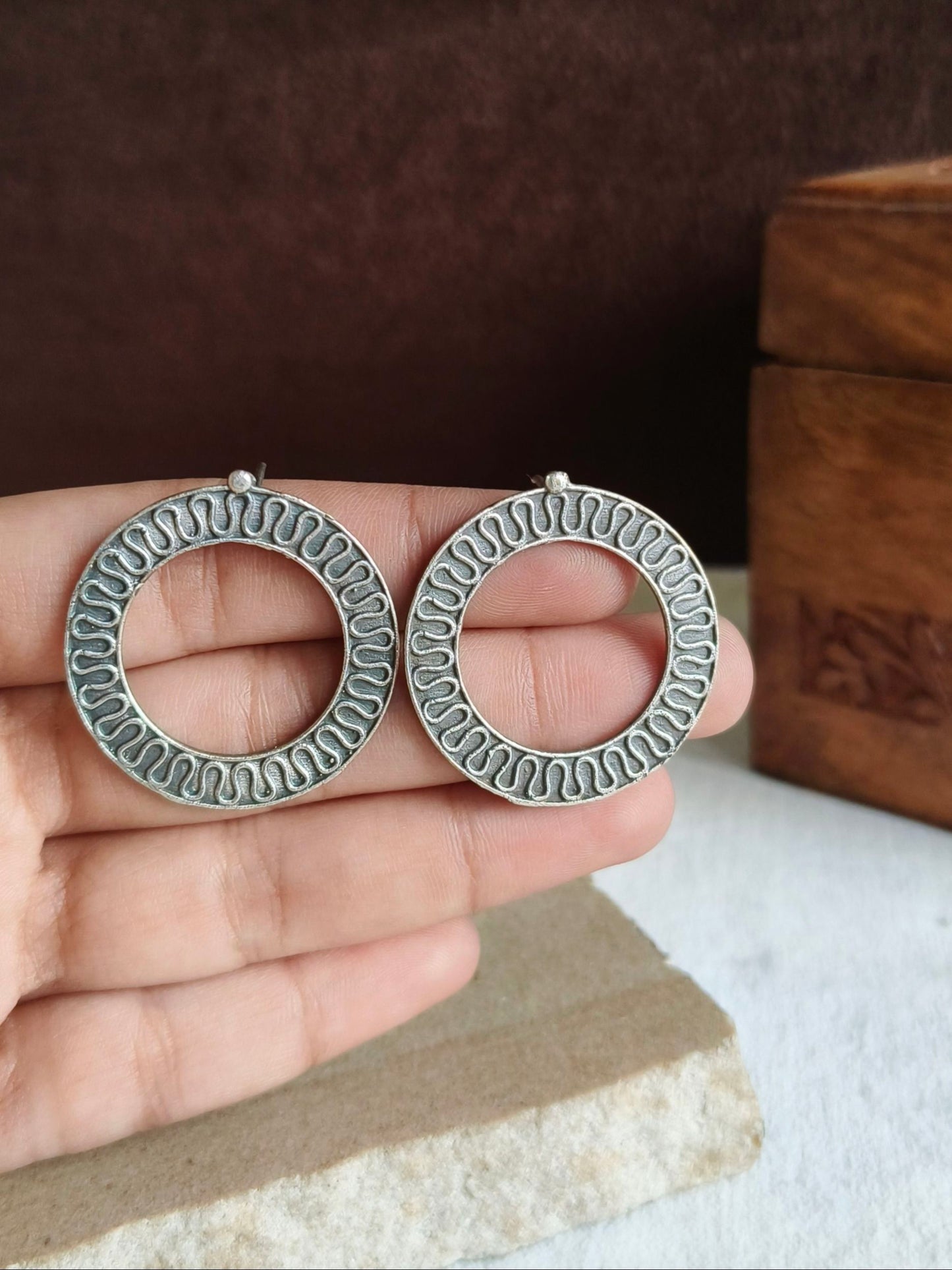 1284MXST | Minor Irregularities | No Returns | Check Description for Details