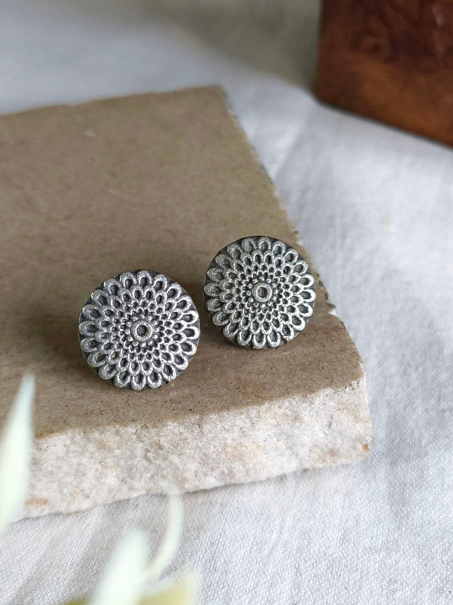 1319MXST | Minor Irregularities | No Returns | Check Description for Details