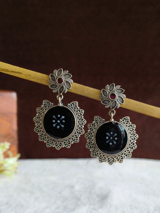 7077MXDLBLK | Minor Irregularities | No Returns | Check Description for Details