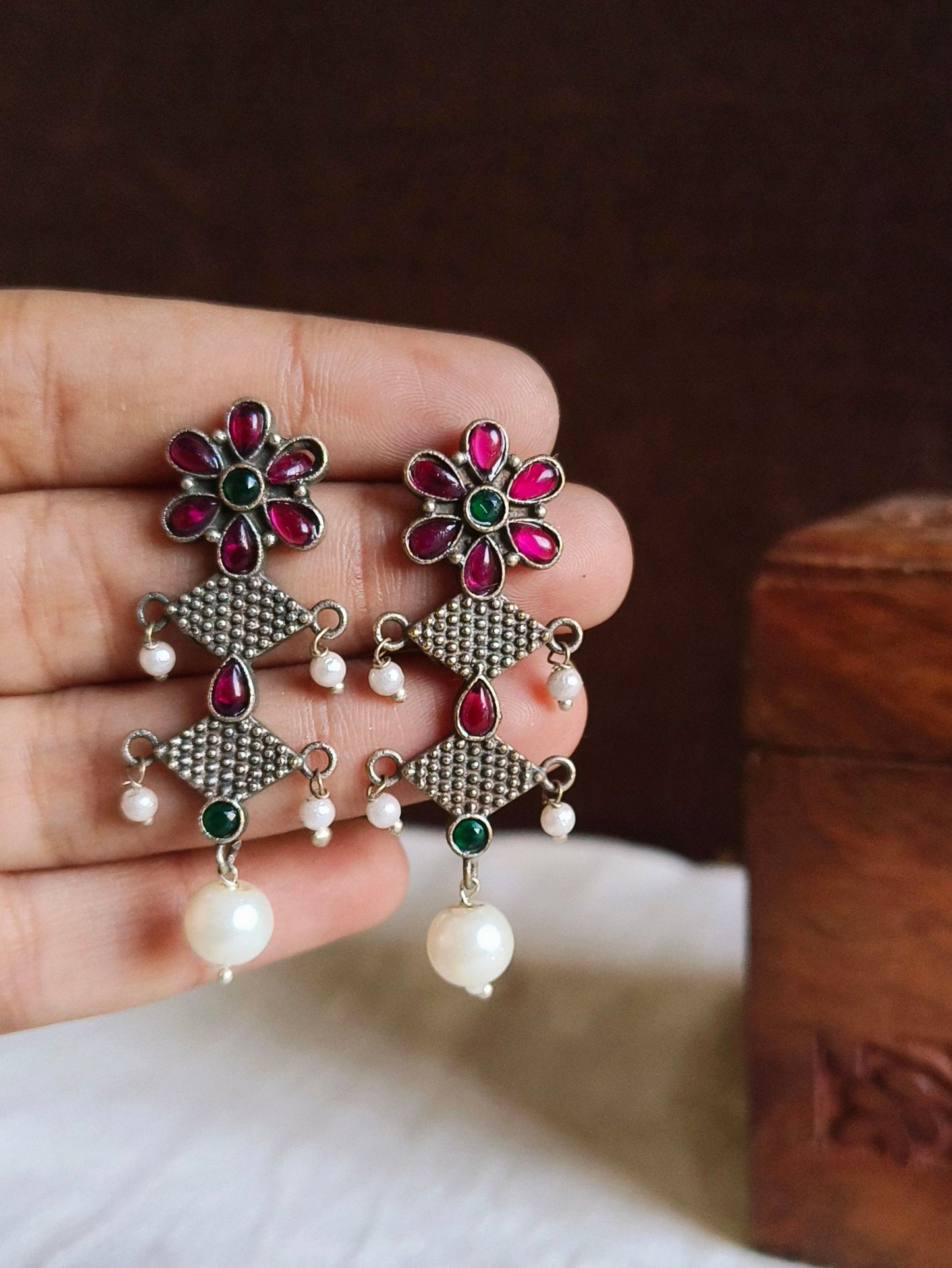 630MXSTREDGRN | Minor Irregularities | No Returns | Check Description for Details