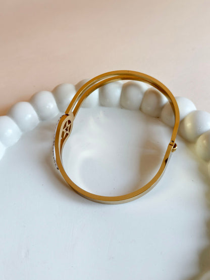 10111SSBL Price For 1 Pieces Openable