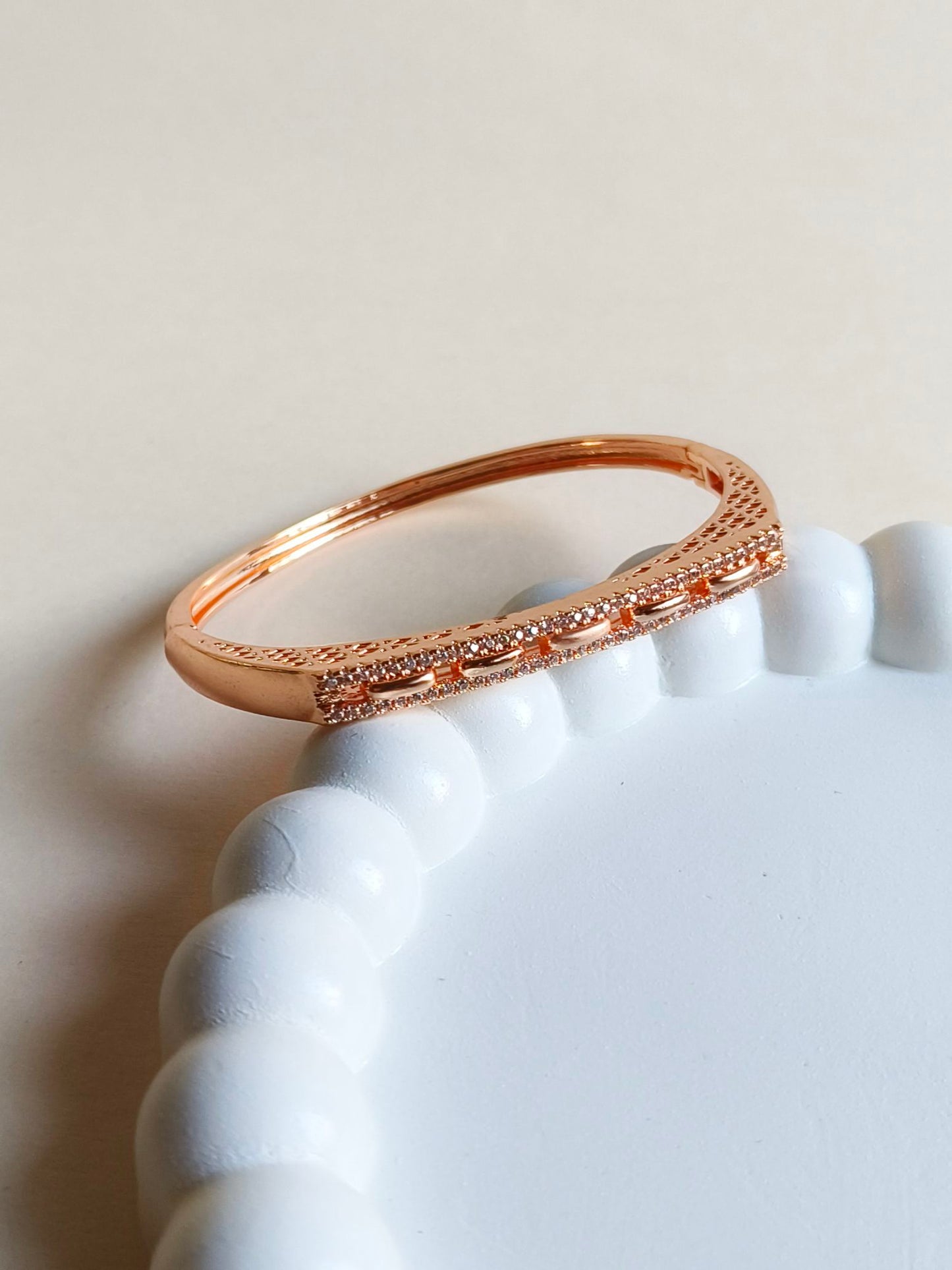 10436ADBL (Openable Bracelet)