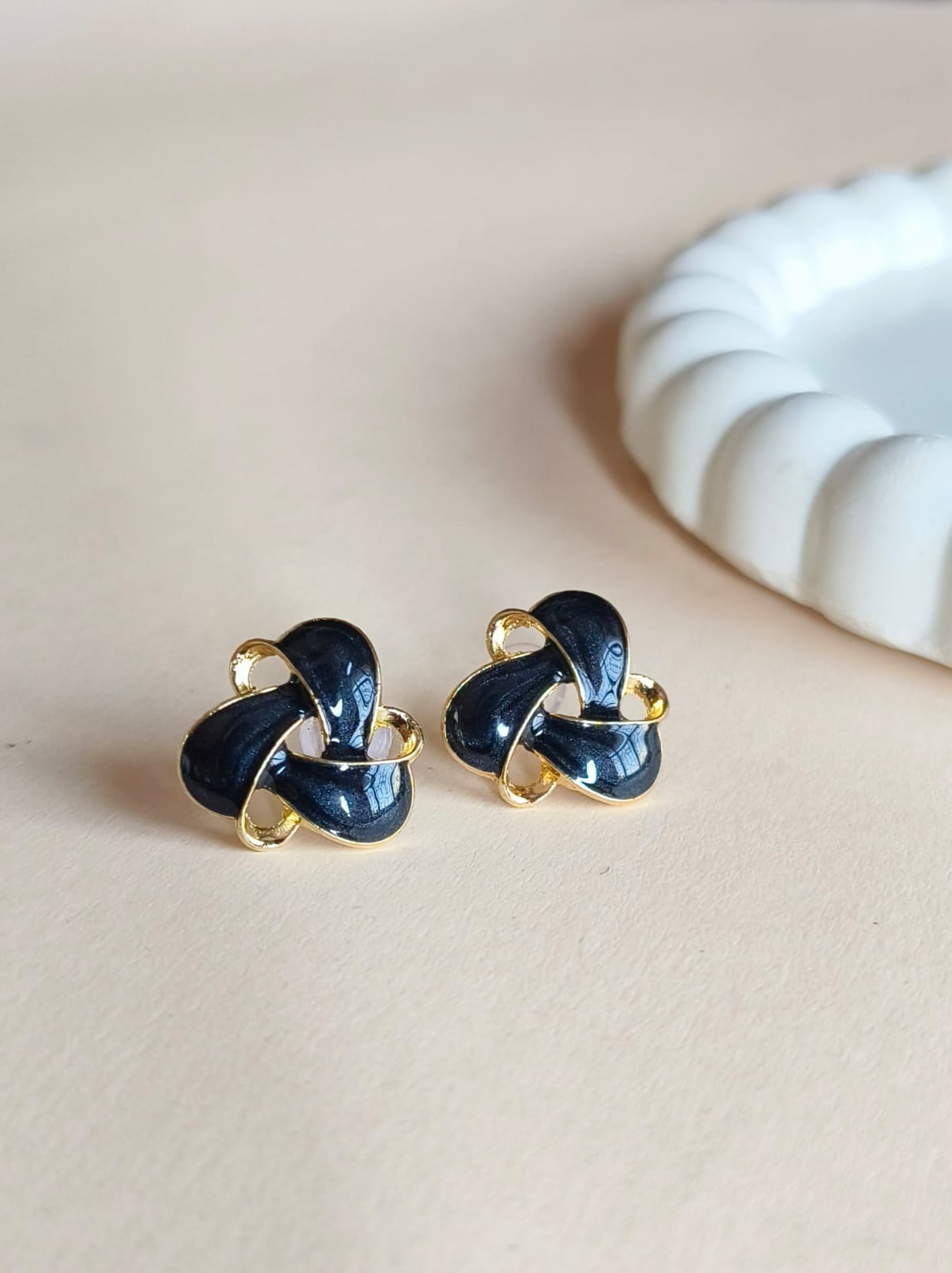 Korean Earrings 1551AMSTGDBLK