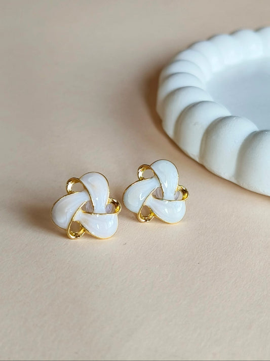 Korean Earrings 1551AMSTGDWHT