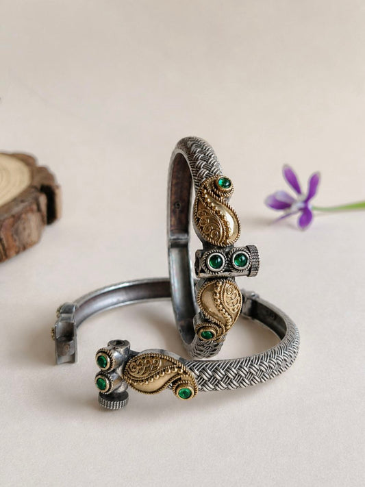 Dual Tone Bangle 10762DTBLGRN (openable bangle Price for 1 Pair)