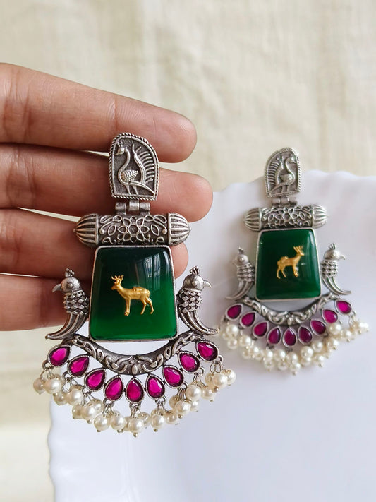 Dual Tone Earring 10779DTDLREDGRN