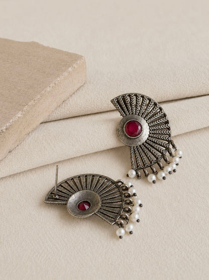 Silver Look Alike Oxidised Earring 10783STRED