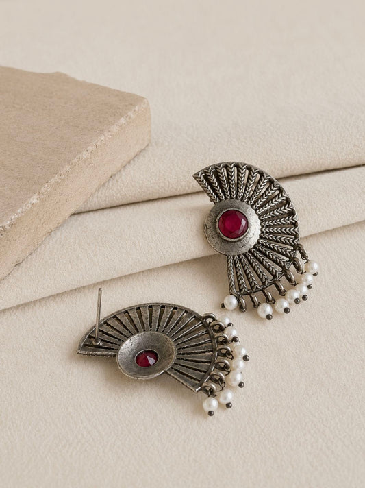 Silver Look Alike Oxidised Earring 10783STRED