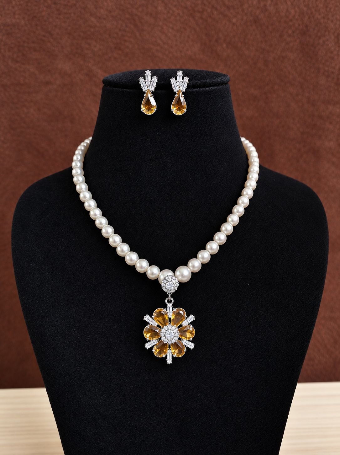 Ethnic AD Necklace with Earrings
