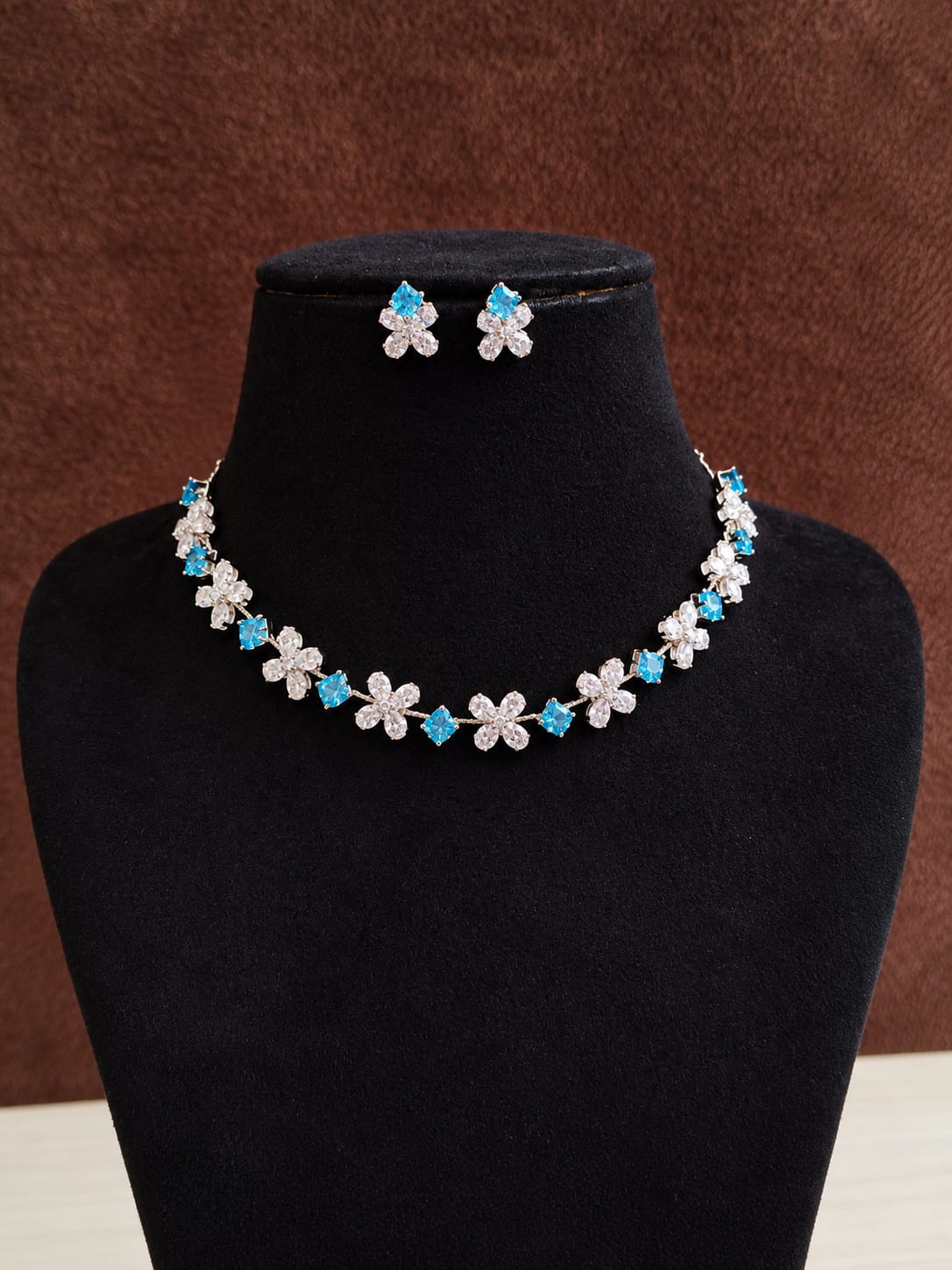 AD Necklace Earrings Set