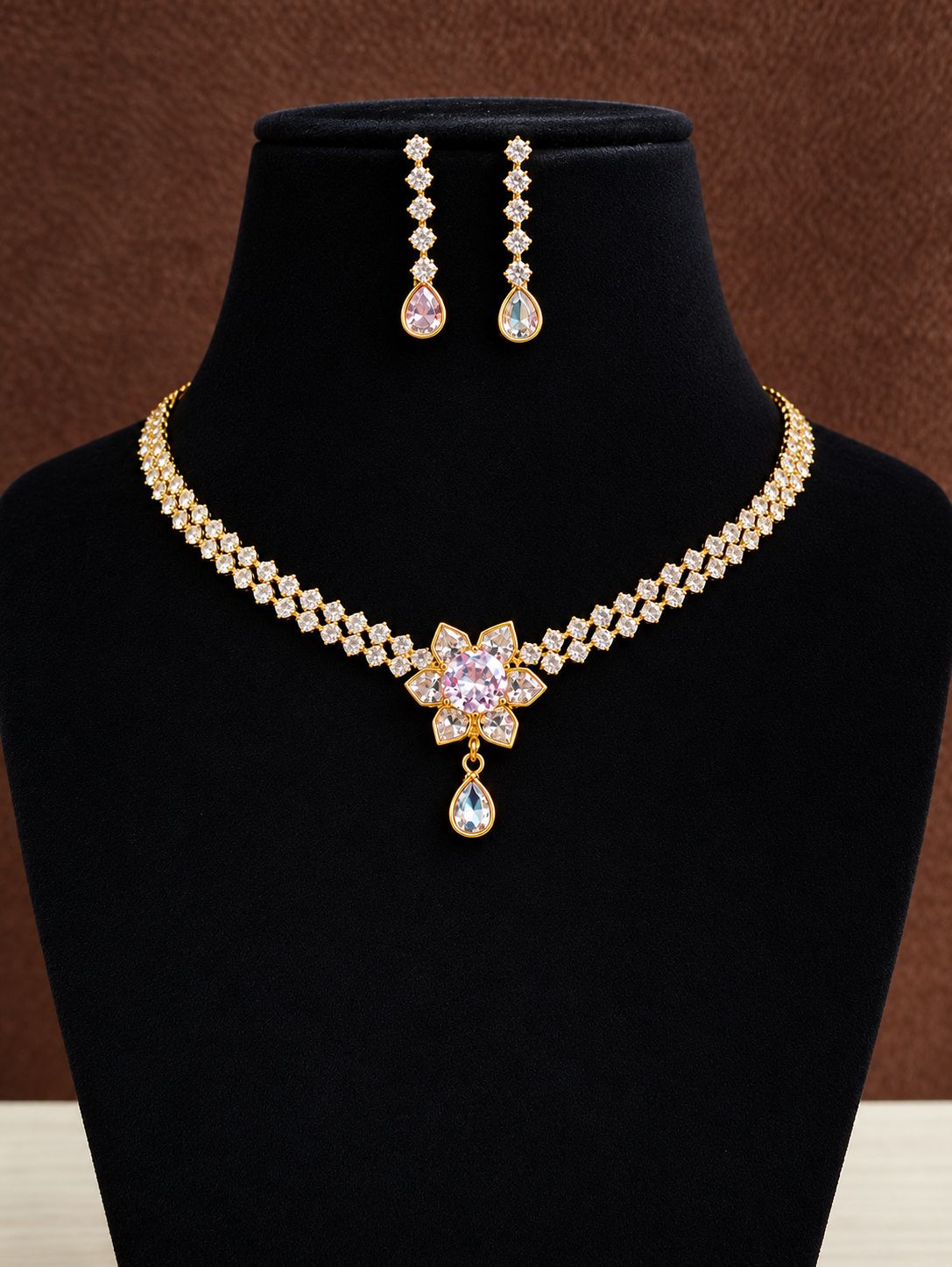 Stylish AD Necklace Set
