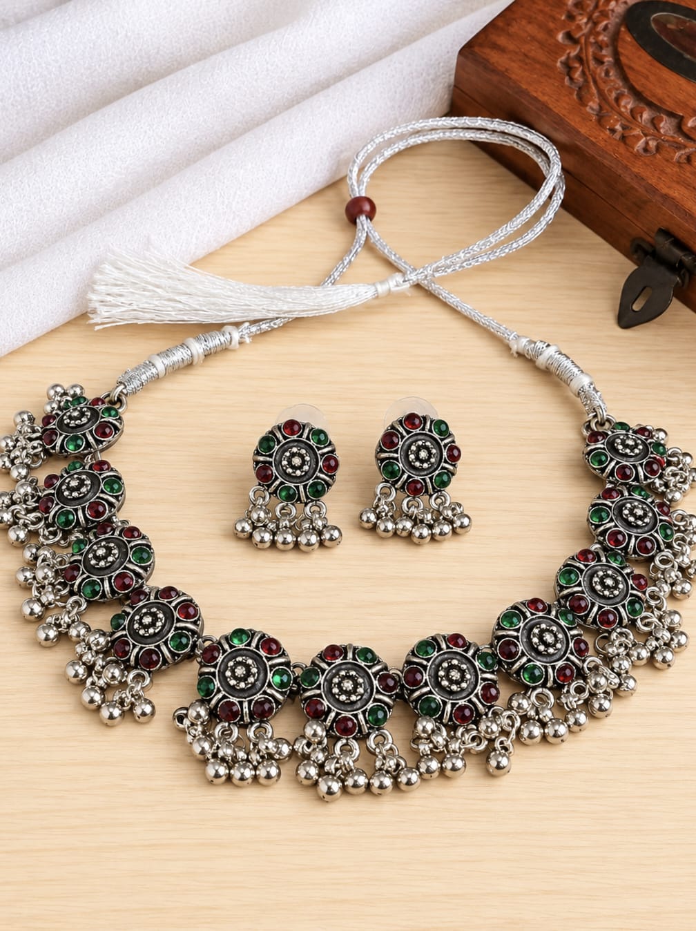 Oxidised Necklace 3252GSNKREDGRN
