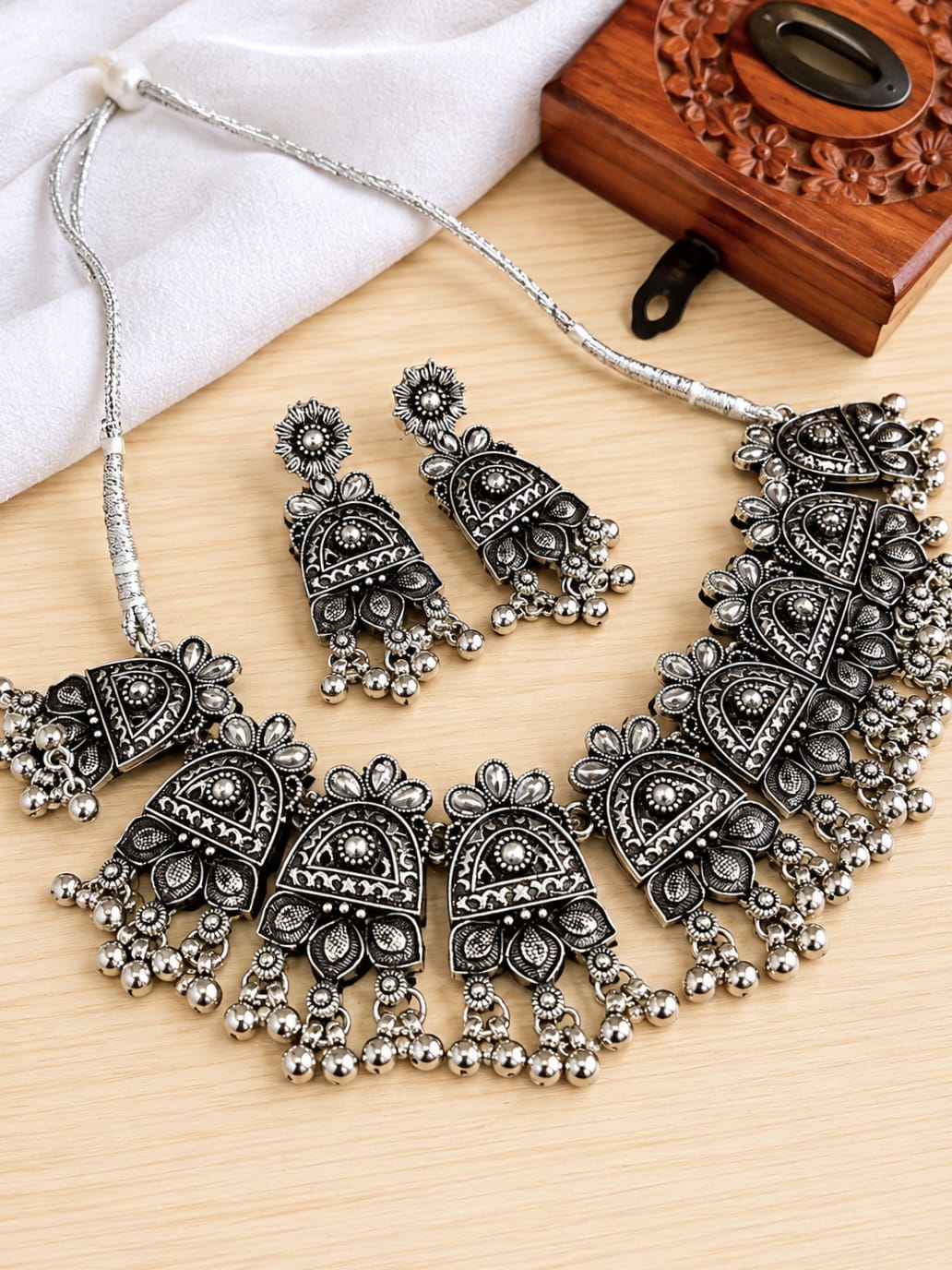 Oxidised Necklace 3249GSNKWHT