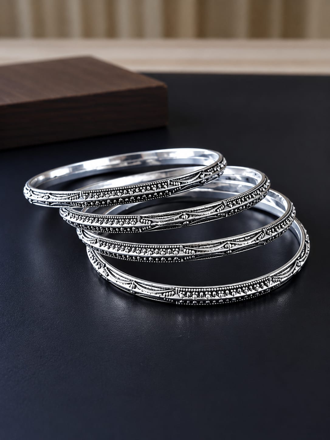 10731GSBL26 Set of 4 Pieces(Size: 2.6)